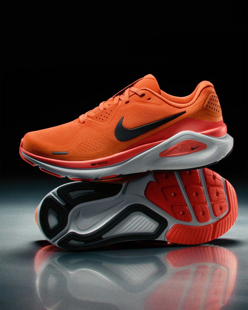 Nike Structure 26 — the modern workhorse (moderate stability)