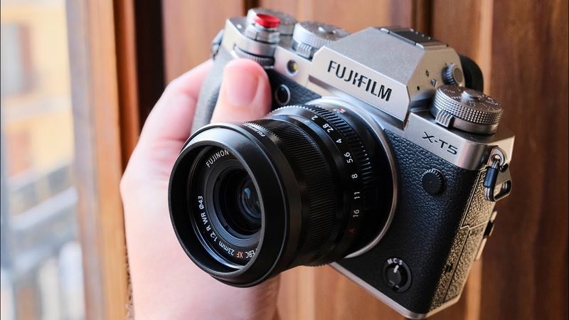 Fujifilm X-T5 with XF 23mm f/2