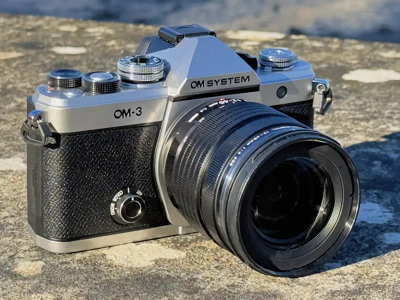 OM System OM-3