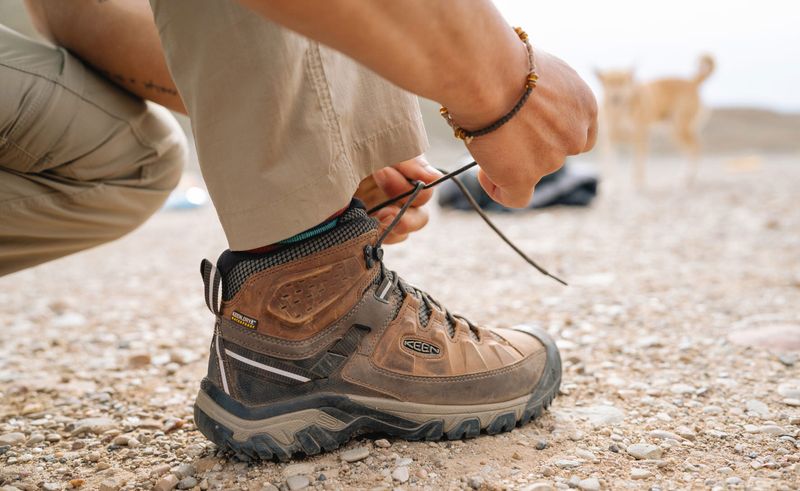 KEEN Targhee III Waterproof Mid Boot