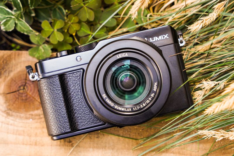 Panasonic Lumix LX100 II