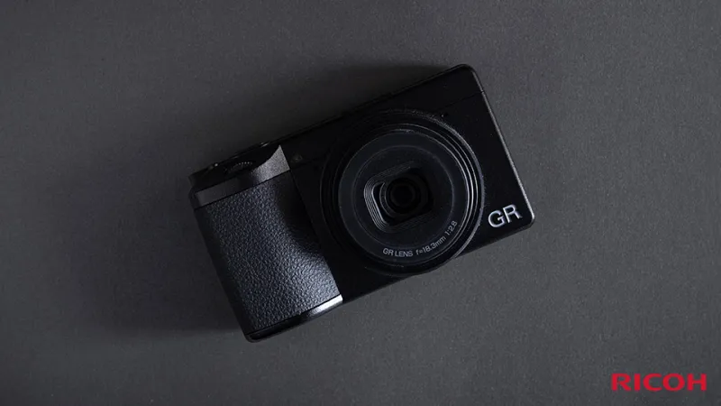 Ricoh GR IV