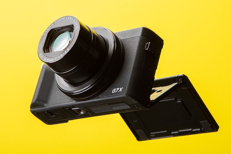 Canon PowerShot G7 X Mark III – A travel favorite thanks to bright lens, 4K video, and strong low-light performance.