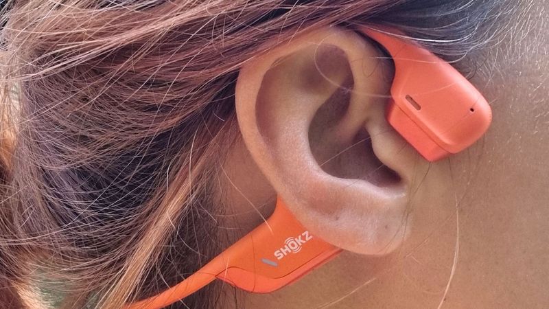 Bone-Conduction Headphones That Keep Your Ears Open
