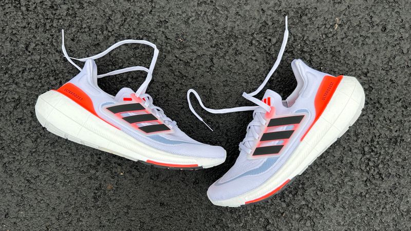 Adidas Ultraboost Light