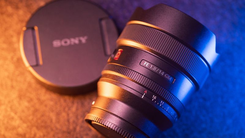 Sony FE 14mm f/1.8 GM (Sony E)