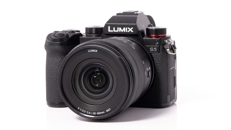 Panasonic Lumix S5