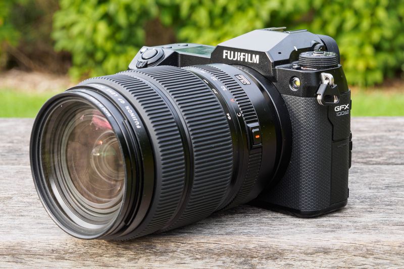 Fujifilm GFX100S II