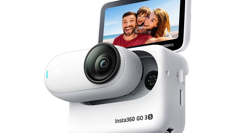 Insta360 GO 3S – Best Tiny Waterproof POV Camera