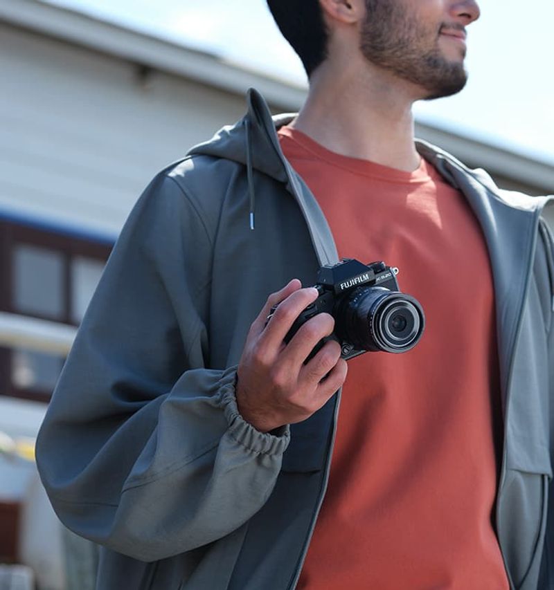 Fujifilm X-S20