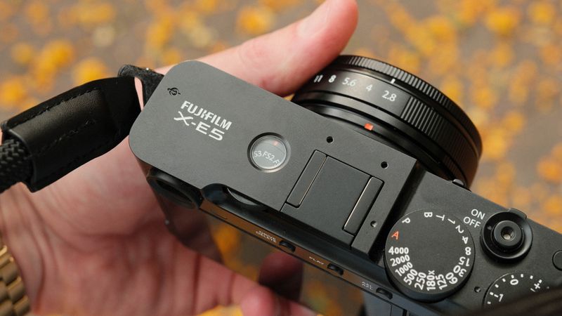 Fujifilm X-E5