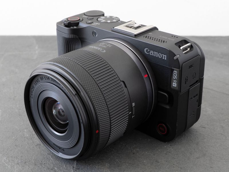 Canon EOS R50 V