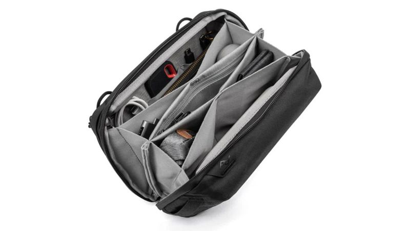 Peak Design Tech Pouch — Travel Organizer