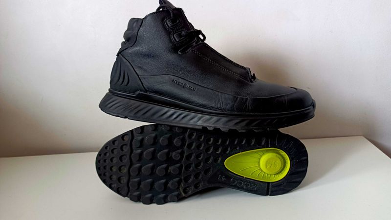 Ecco Exostride Hydromax