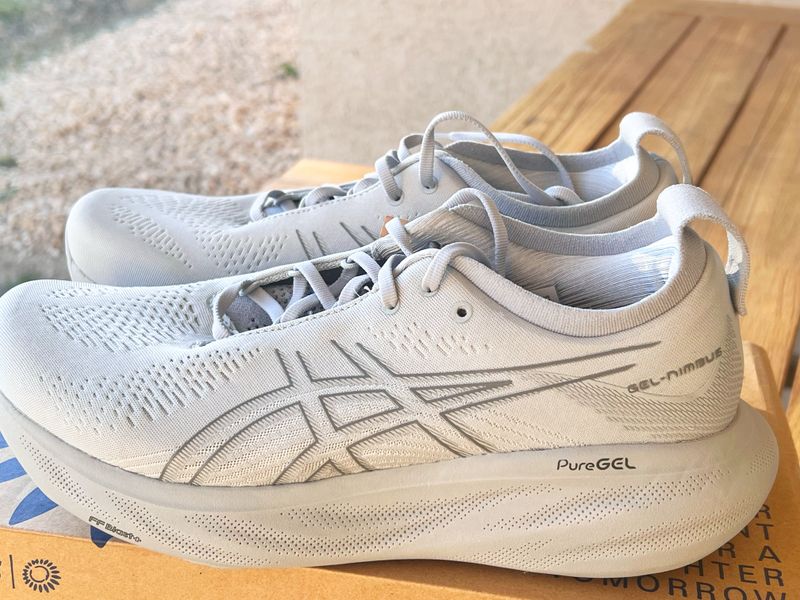 ASICS GEL-NIMBUS 25