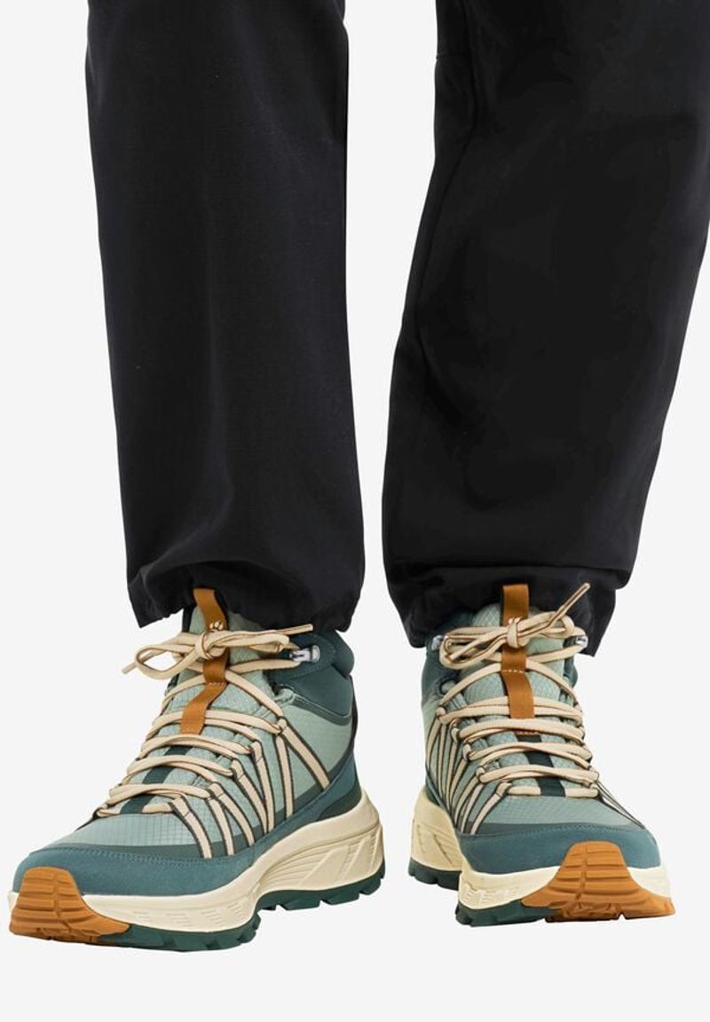 Jack Wolfskin Wild Hike Texapore Mid Hiking Boot