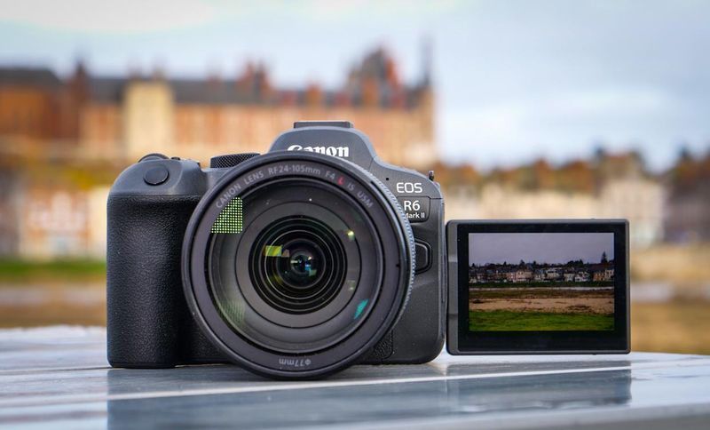 Canon EOS R6 Mark II