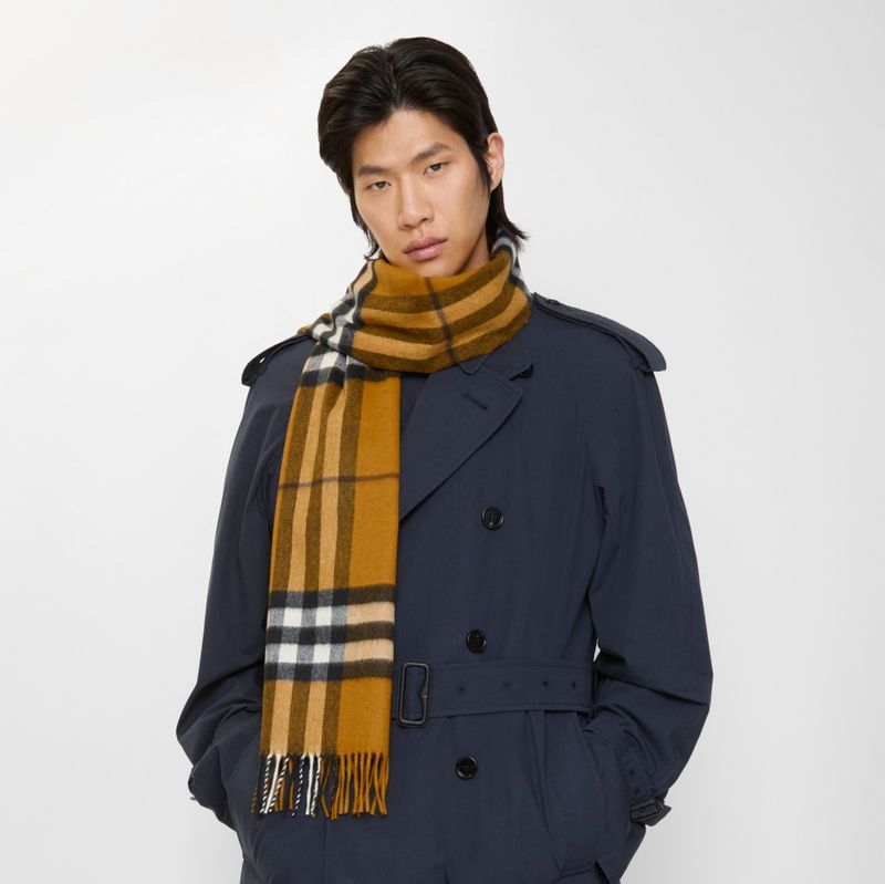 Burberry Giant Check Cashmere Scarf - Classic Lightweight Luxury