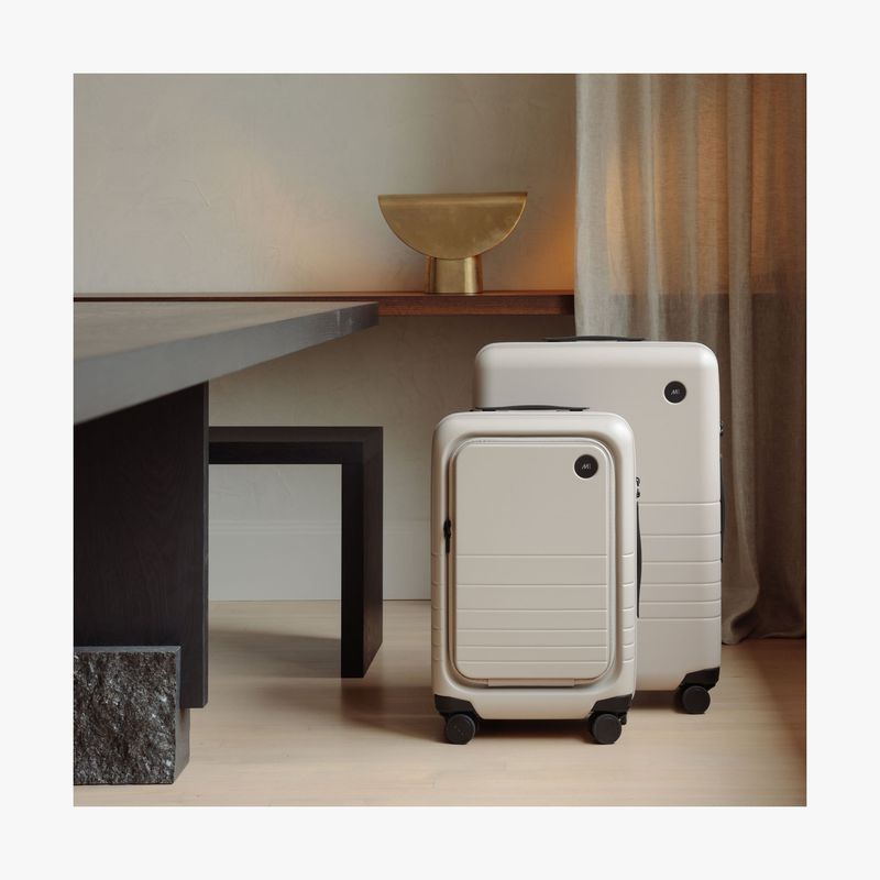 Monos Carry-On Plus