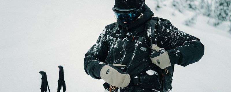 Outdoor Research Alti Mitts