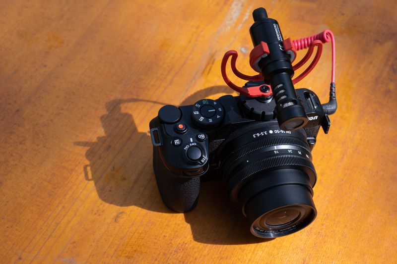 Nikon Z30 – Lightweight for Travel & Low Light