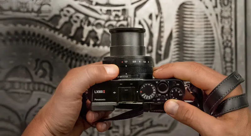 Panasonic Lumix LX100 II