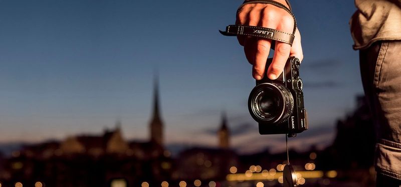 Panasonic Lumix LX100 II – Best for Manual Control