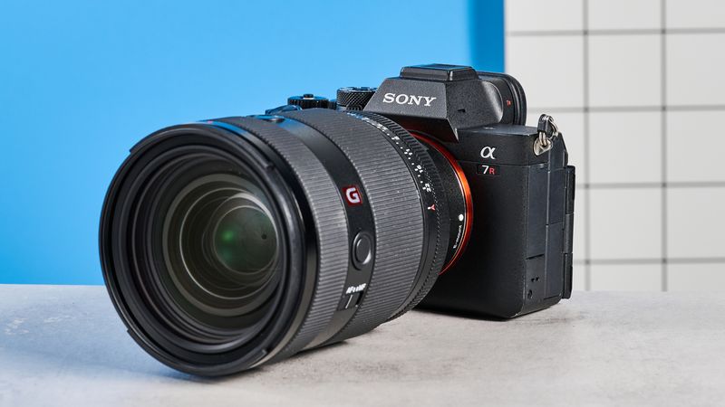 Sony α7R V