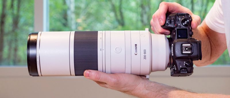 Canon RF 200–800mm F6.3–9 IS USM (Canon RF)