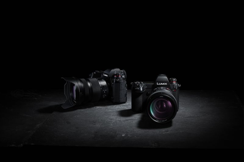 Panasonic Lumix S1R