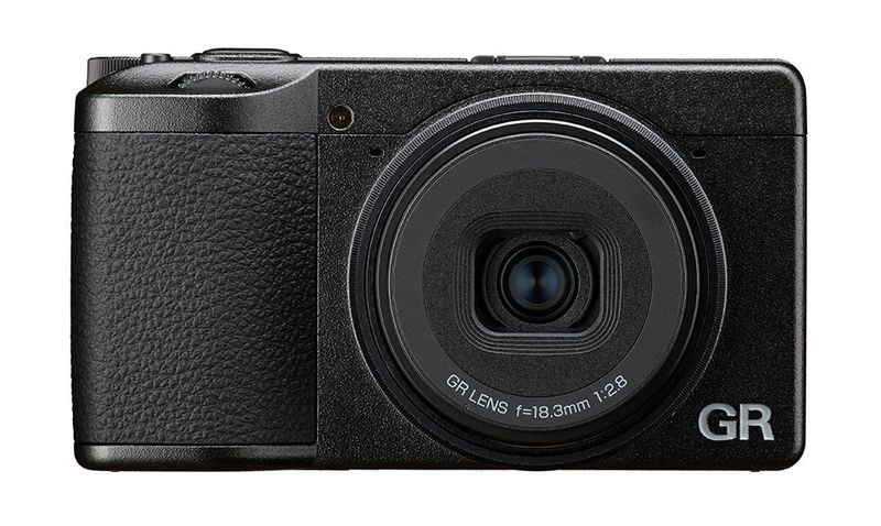Ricoh GR IV