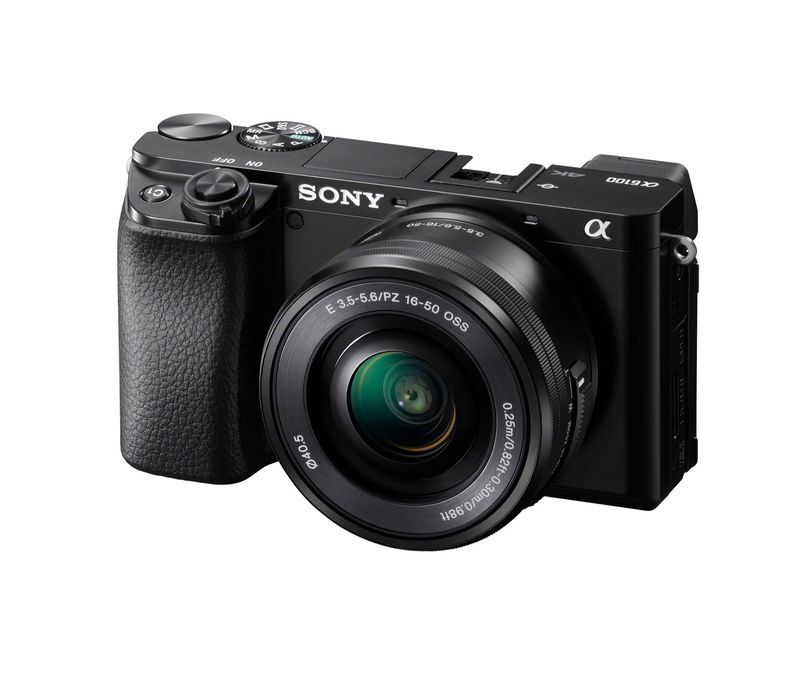 Sony A6100A + 16-50mm