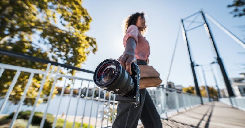 Sony A6700