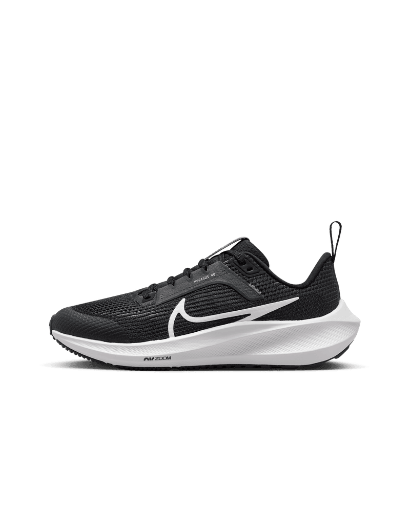 Nike Air Zoom Pegasus 40 – Versatile comfort with responsive ride