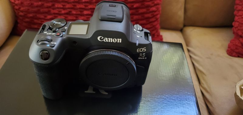 Canon EOS R5 II