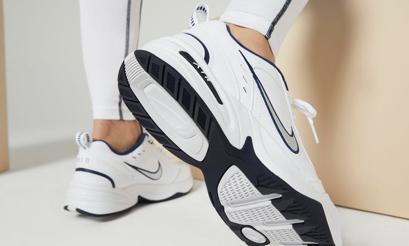 Nike Air Monarch IV