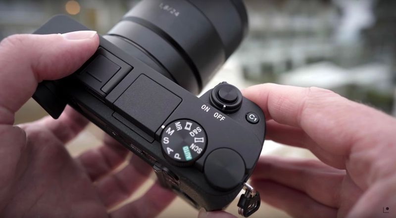 Sony A6400 - Best APS-C Option (Budget Astro Starter)