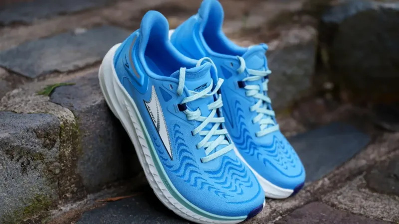 Altra Torin 7 - roomy toe box and zero-drop feel