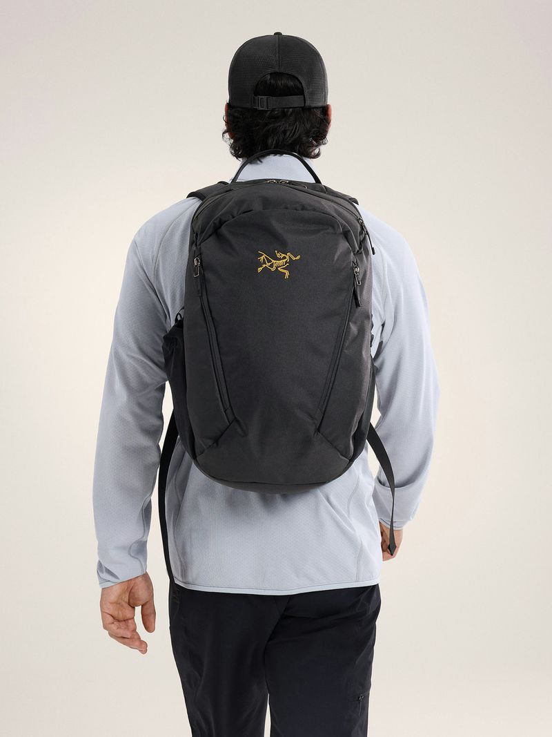 Arc'teryx Mantis 26 - best for a clean, do-everything daypack