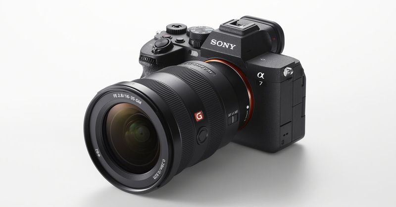 Sony A7 IV