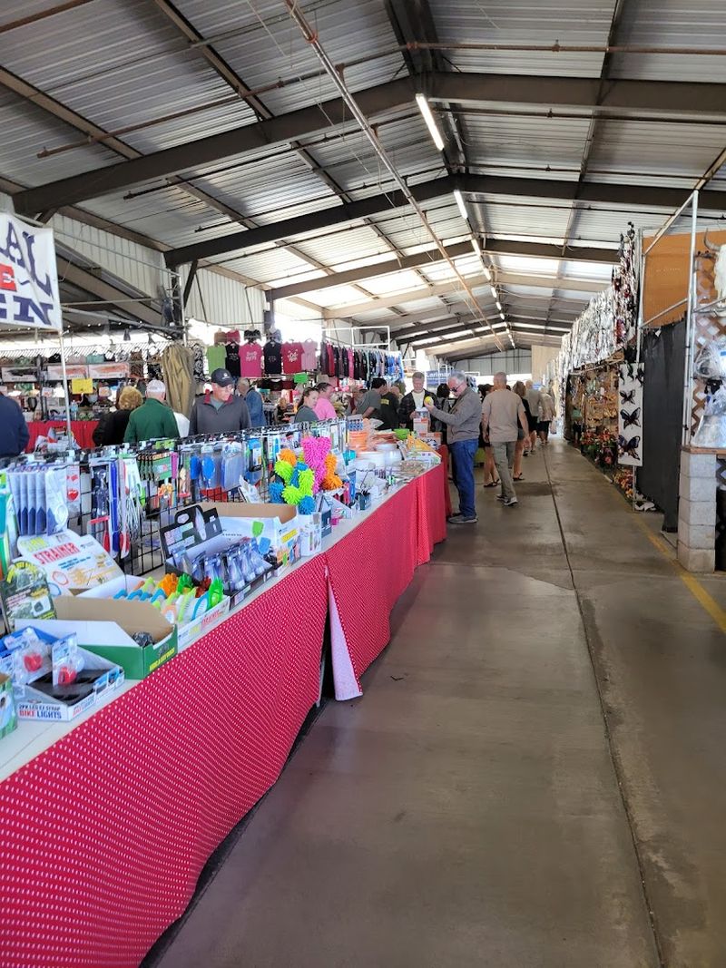 Mesa Market Place Swap Meet - Mesa, Arizona