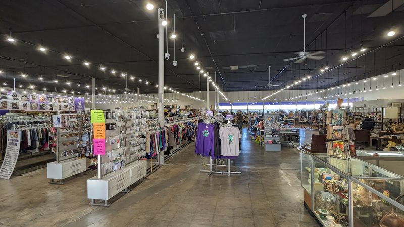 A big, easy-to-shop layout