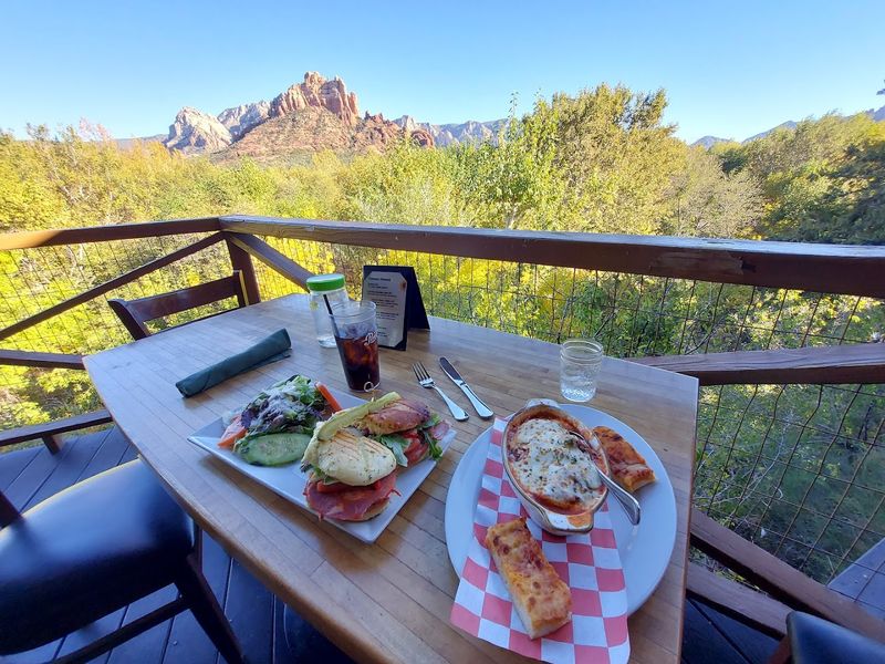 A Setting That Steals the Show Before the Food Even Arrives A Setting That Steals the Show Before the Food Even Arrives
