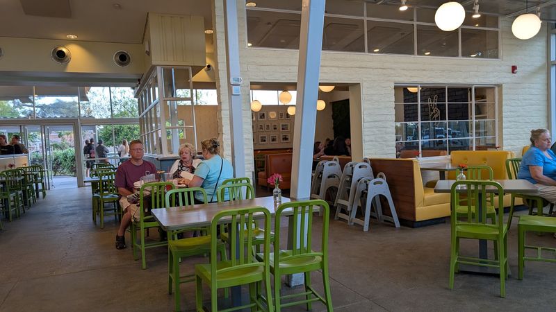 The Charm of a 1960s Farmhouse Turned Restaurant The Charm of a 1960s Farmhouse Turned Restaurant