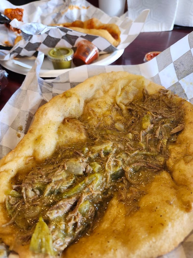 Green Chile Beef — A Slow-Burn Crowd Pleaser