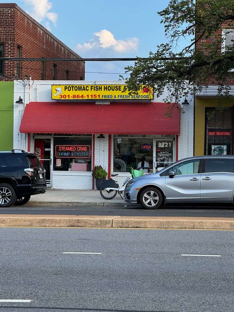 A Corner Storefront in Mt Rainier