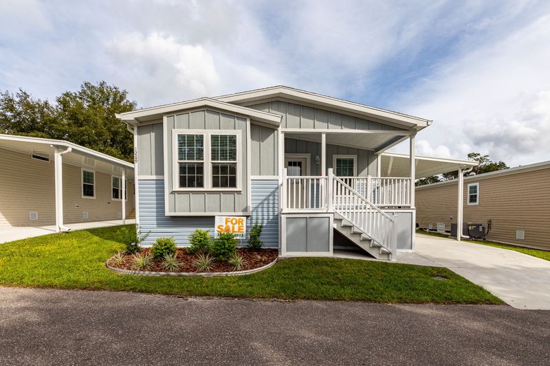 A DeLand Address Built for Easy Living A DeLand Address Built for Easy Living