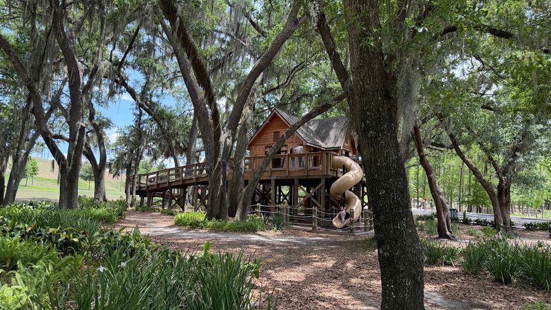 A Green Escape Hiding in Lakeland