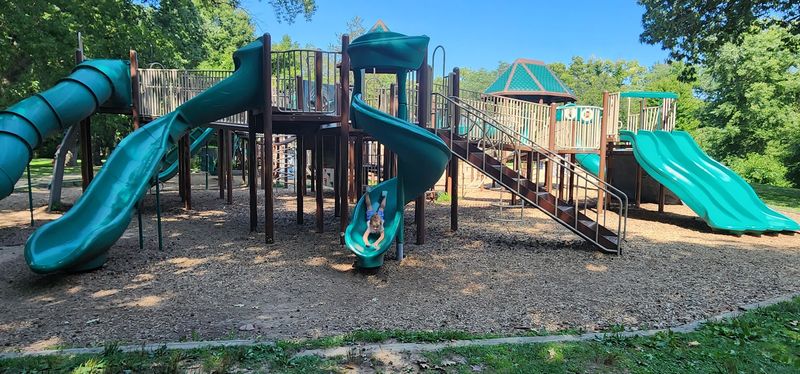 A Playground Kids Rave About A Playground Kids Rave About