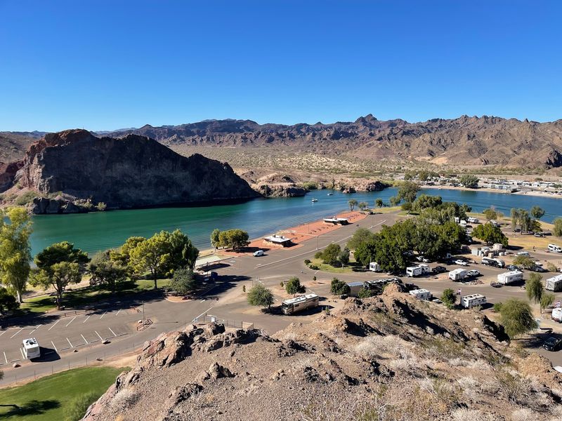 A Riverfront Retreat Between Two Dams A Riverfront Retreat Between Two Dams